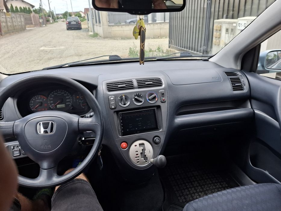 Honda Civic 1.6 V-TEC cutie automata cu convertizor
