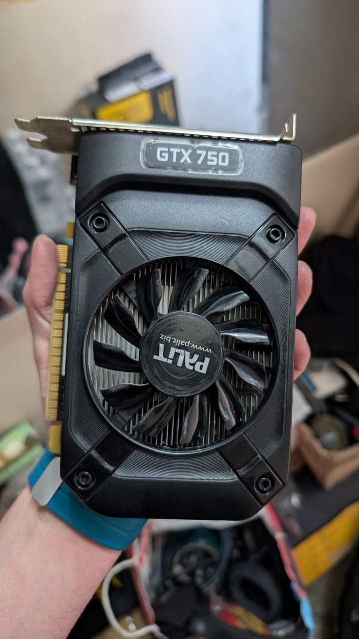 Видеокарта Nvidia GTX750