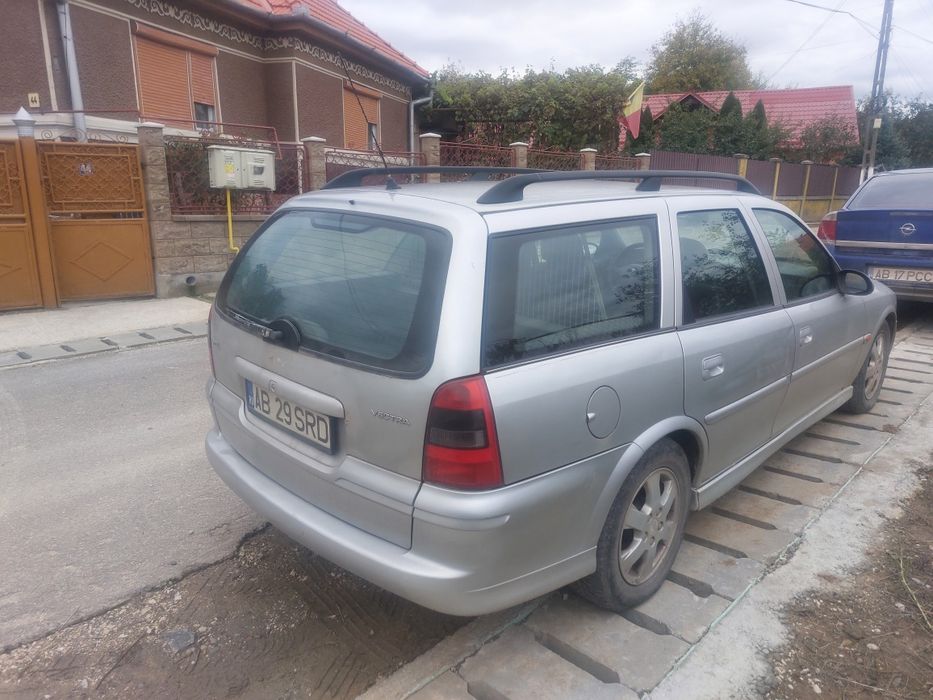 Opel Vectra pentru dezmembrat