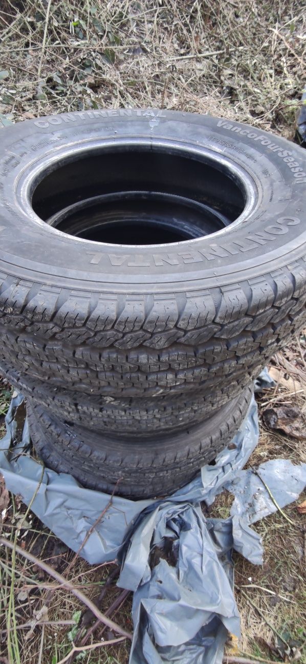 Гуми LT 215/85 R16