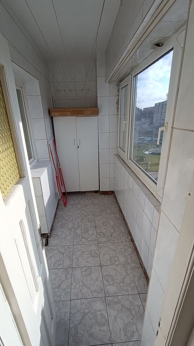Proprietar, închiriez apartament 3 camere exact la gura de metrou Obor