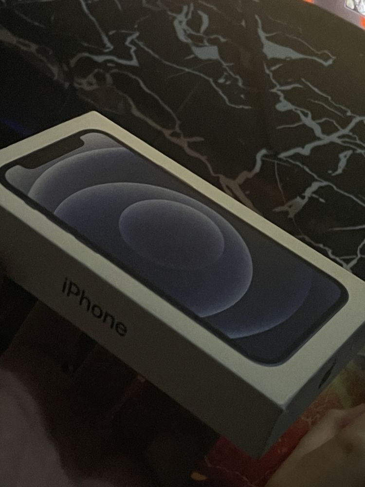 Iphone 12 mini идеальное состояние, комплект