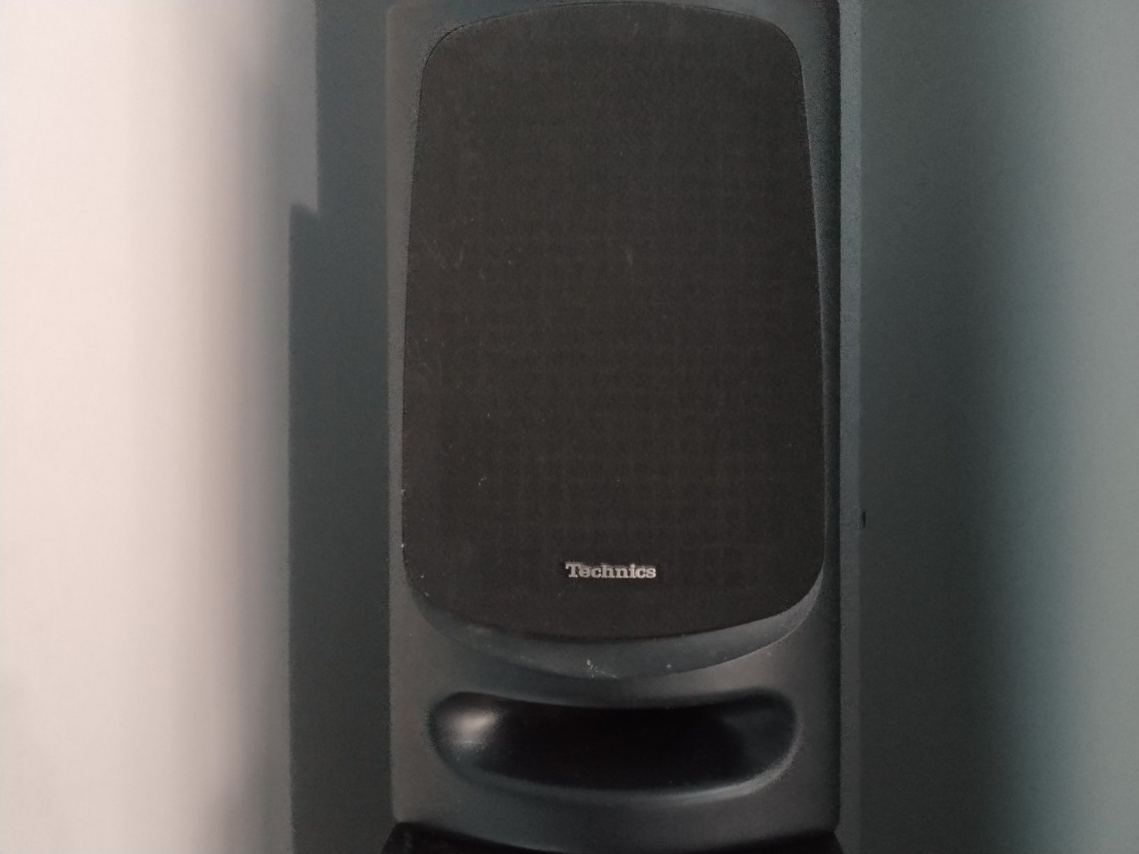 страхотни музикални оригинални тонколони Technics sb-ch 404 2x80w