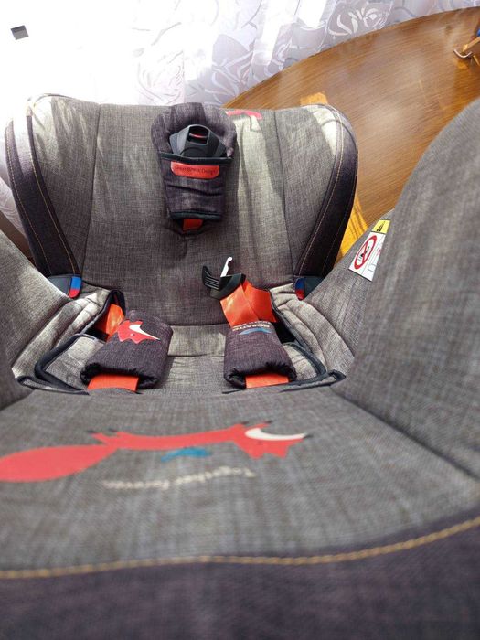 Столче за кола COSATTO All in All с ISOFIX