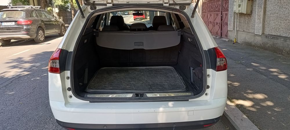 Citroen C5. Fabricat 2012. Cutie automată. Benzină-GPL. Motor 1,6