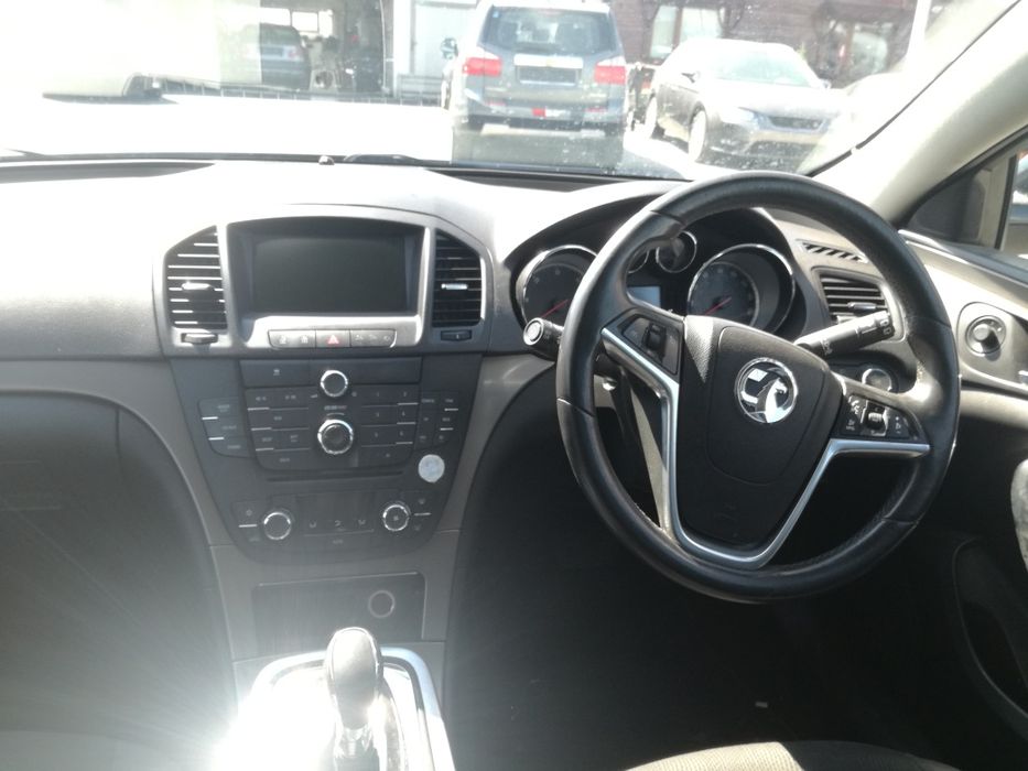 Opel Insignia 2.0 CDTI/130hp/AUTO,На части