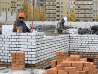 Профессионалньный бригада строителей каменщики штукатурщики бетощики.