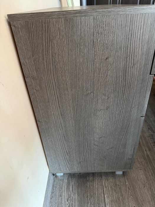 Шкаф/скрин дърво ръчна изработка 90/84/45