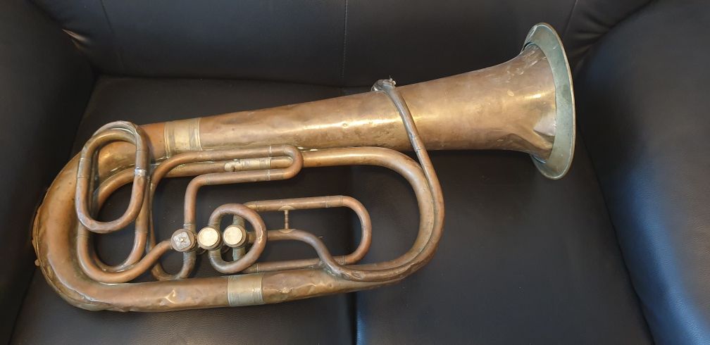 Instrument muzical vintage Brass