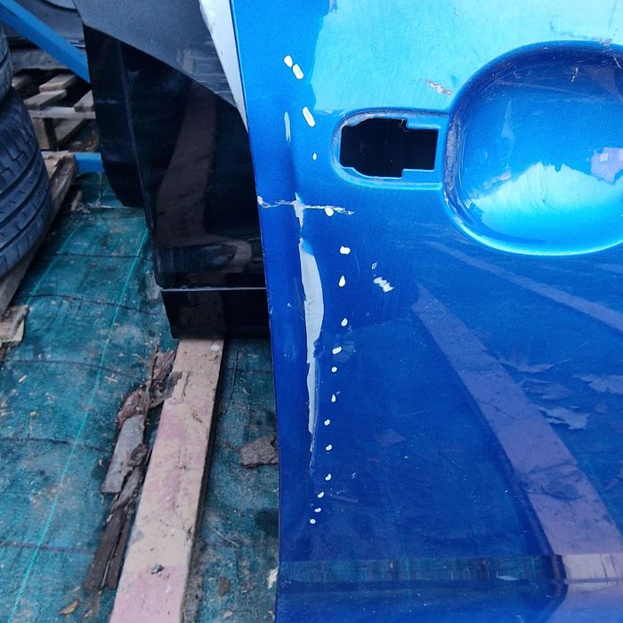 Skoda Rapid 2012-2019 предна дясна врата