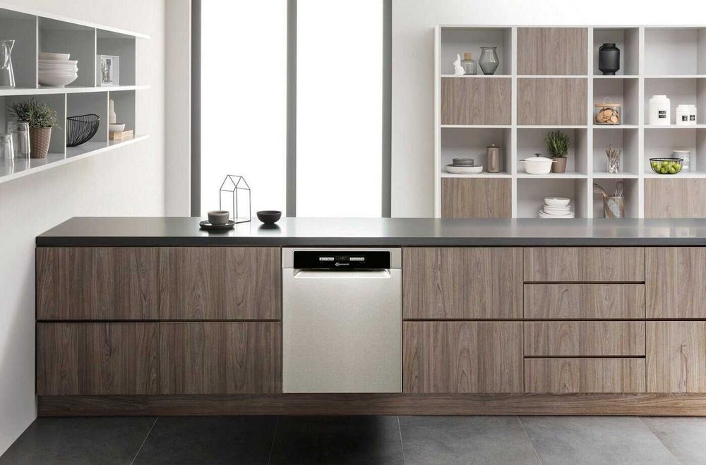 Съдомиялна за под плот BAUKNECHT BUO 3O41 PLT X 60см.