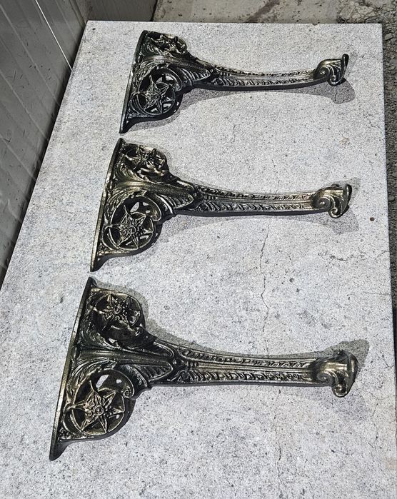 Set 3 picioare Al turnat  ( Impecabile )