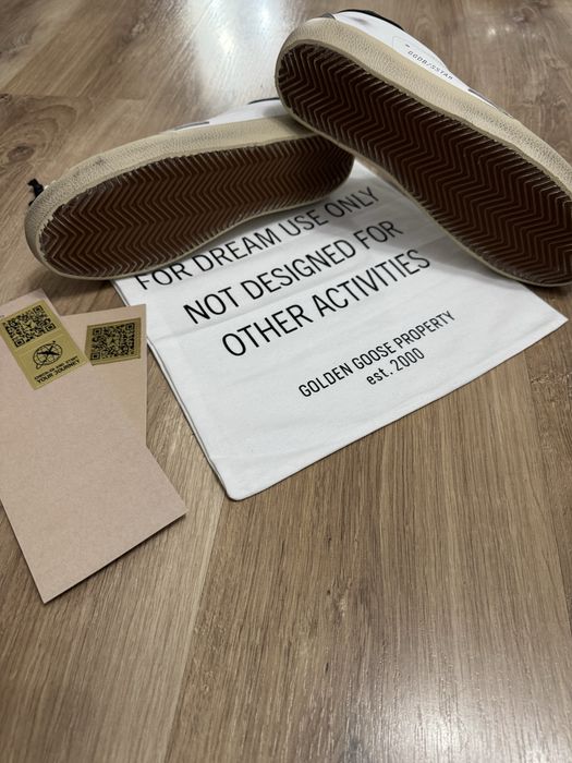 Golden Goose SUPER-STAR