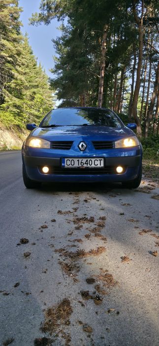 Продавам рено меган 2 2003г 1.5 DCI 82 к.с