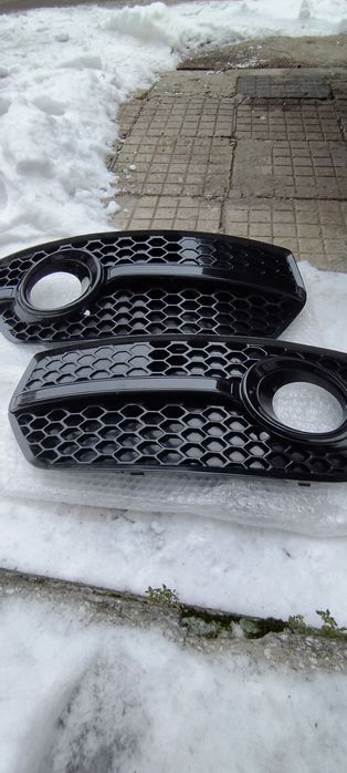 Ауди Q5 / решетки предна броня - 2 комплекта