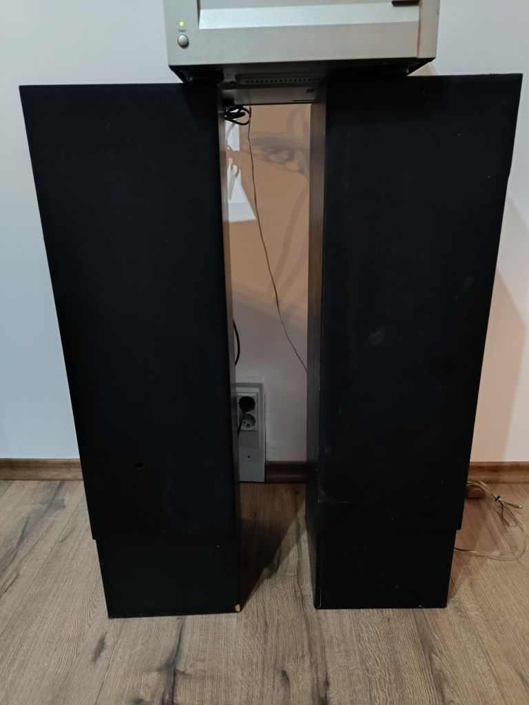 Стерео система Harman Kardon и тонколони Magnat 5000