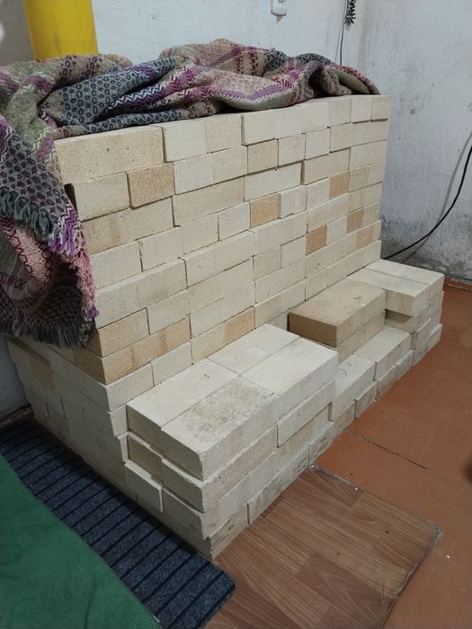 Огнеупорный шамотный кирпич , ШБ5