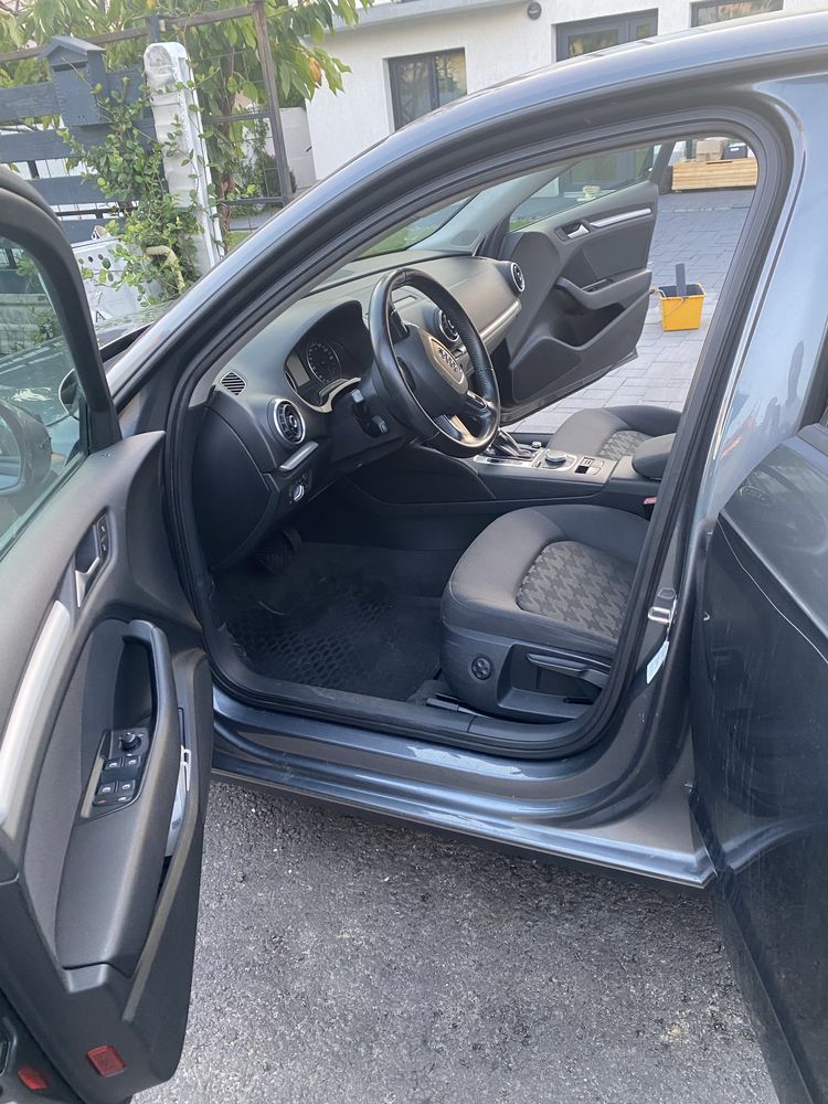AUDI A3 Sportback 1.6 TDI