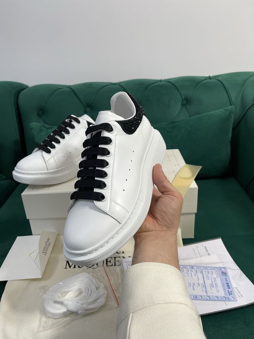 Adidasi Alexander McQueen piele naturala 100% Full Box colectie noua