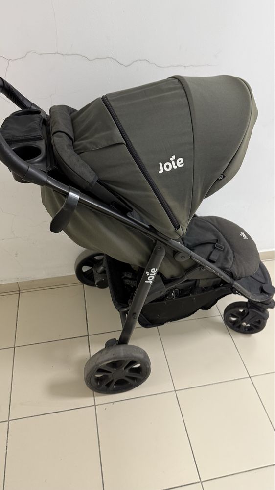 Коляска прогулочная Joie Litetrax