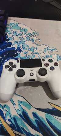 Ps4 controller black and white
