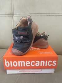 Обувки за прохождане Biomecanics