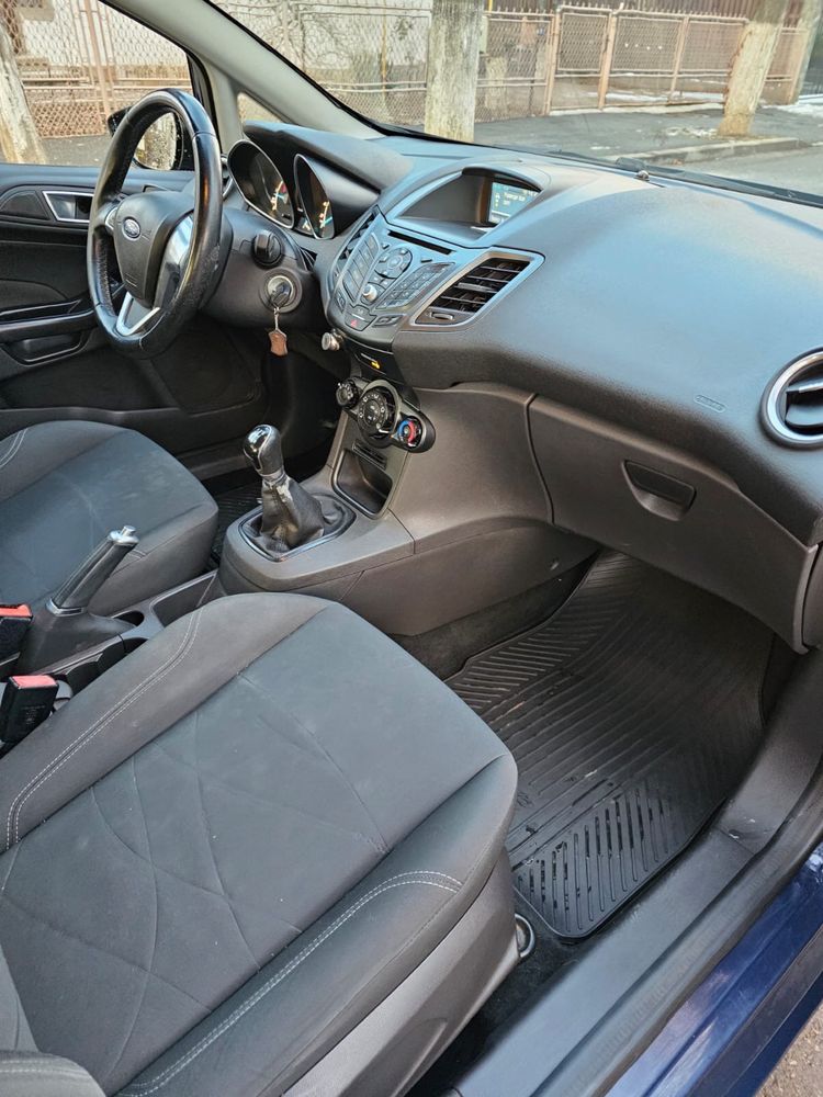 Ford Fiesta anul 2016