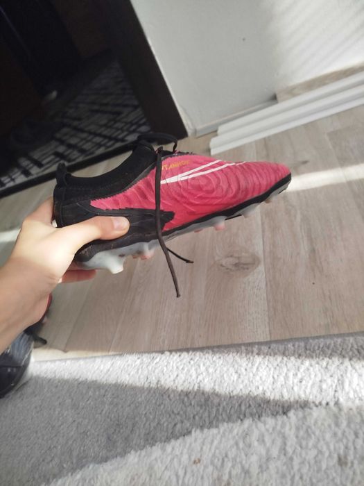 Бутонки и стоножки