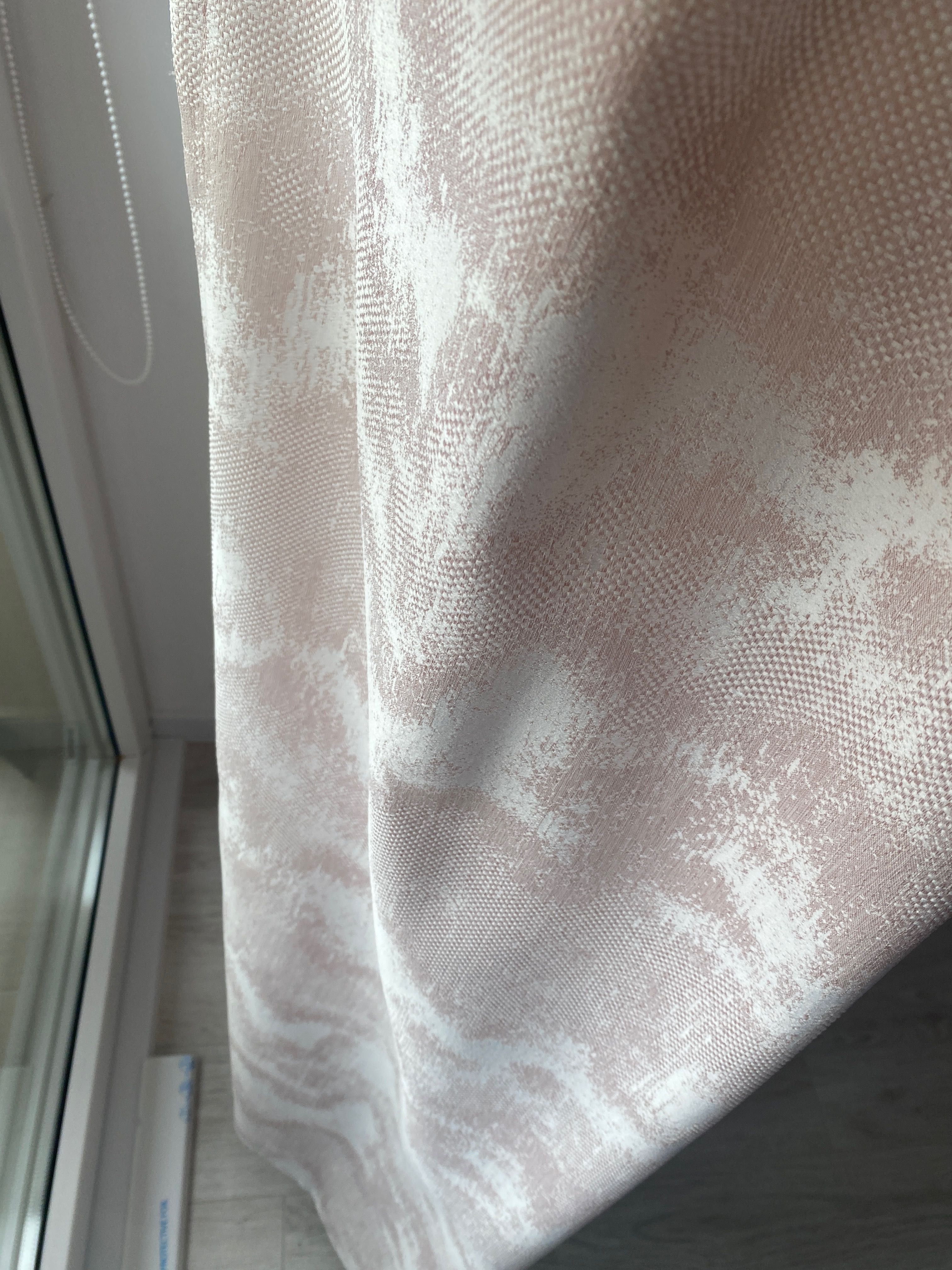Vând draperii set