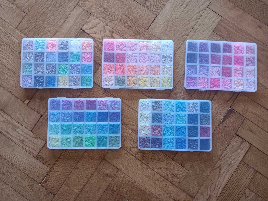 Мъниста за правене на гривни, гердани и други.