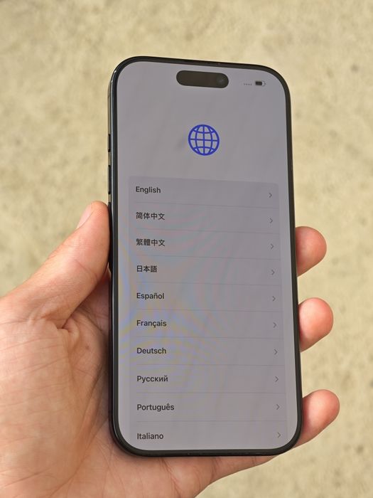 iPhone 16 pro sim