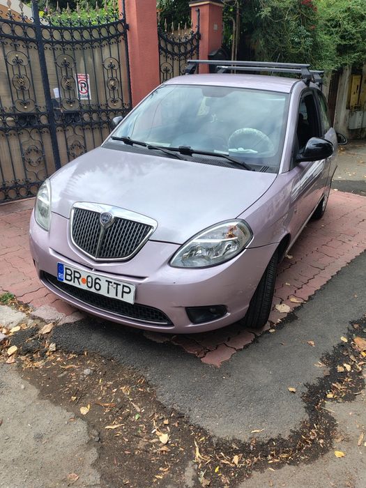 Lancia Ypsilon 2010