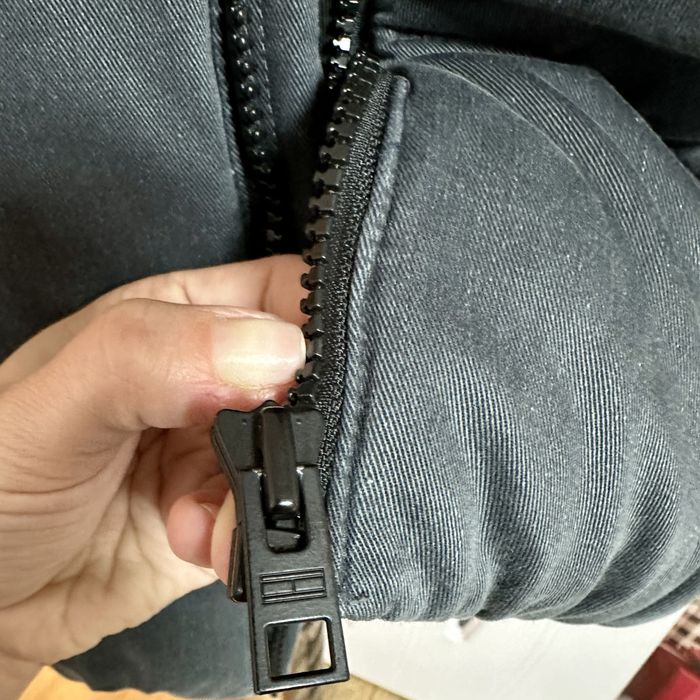 Tommy Jeans / яке