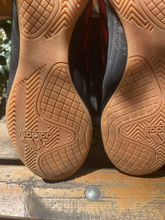 обувки за зала adidas 42,5