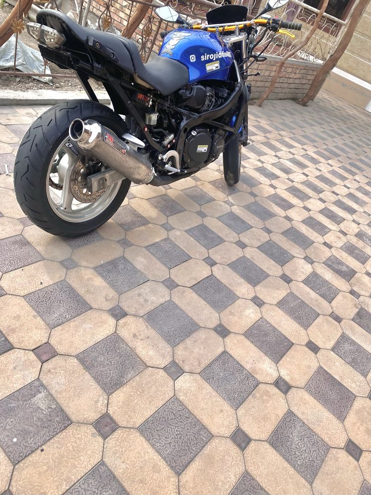 Motosikl Suzuki 600  JAPAN