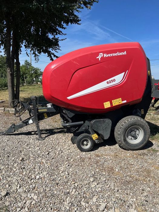 Kverneland 6250 FNT Presa de balotat