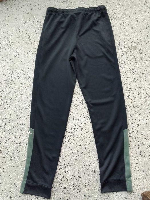 Оригинален анцунг Nike (S)