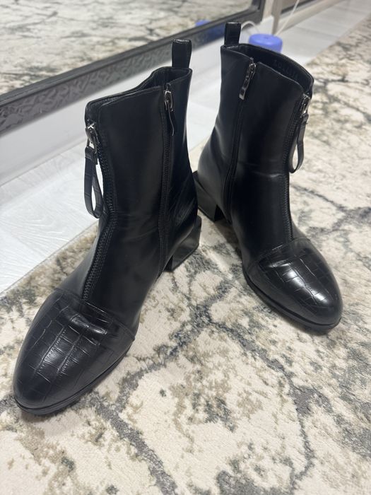 Женские полусапожки