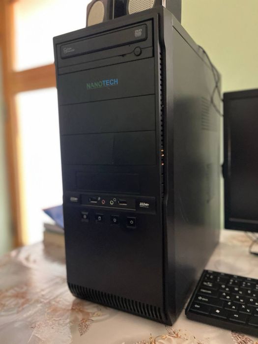 Настольный комп с full комплектом Windows 7
