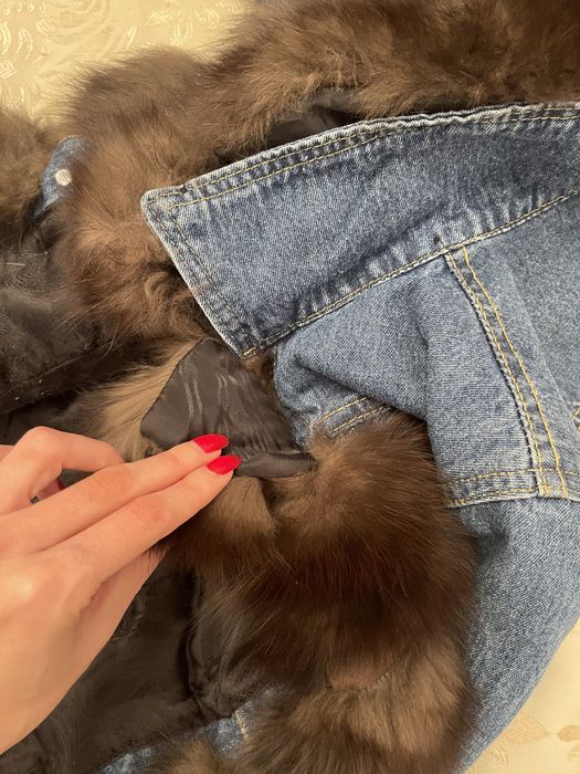 Geaca 2 in 1 de blug captusita, cu blana naturala de vulpe detasabila