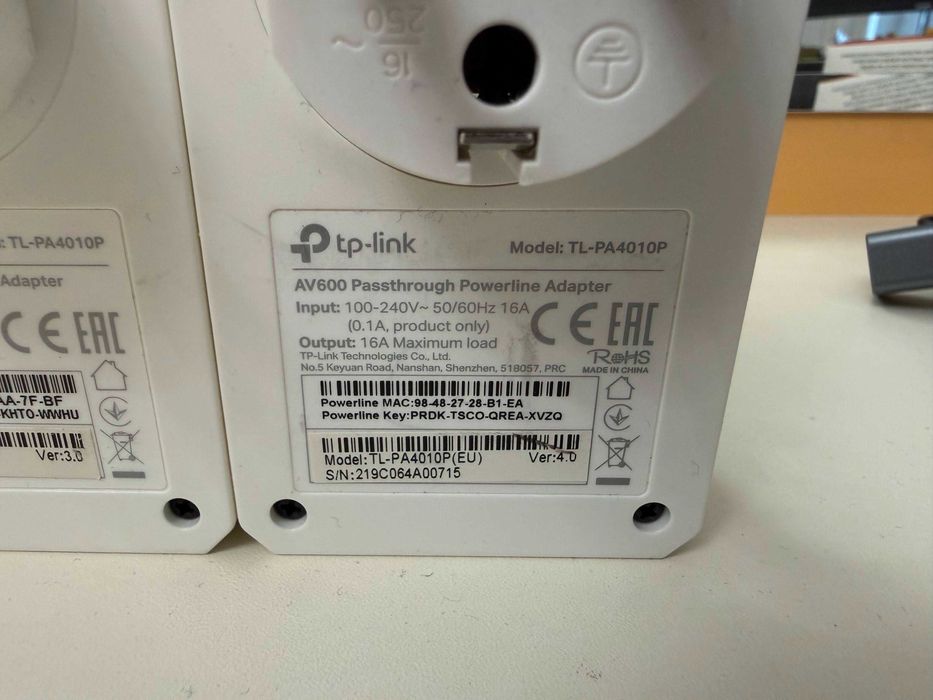 Powerline адаптери TP-Link TL-PA4010P - 3 броя