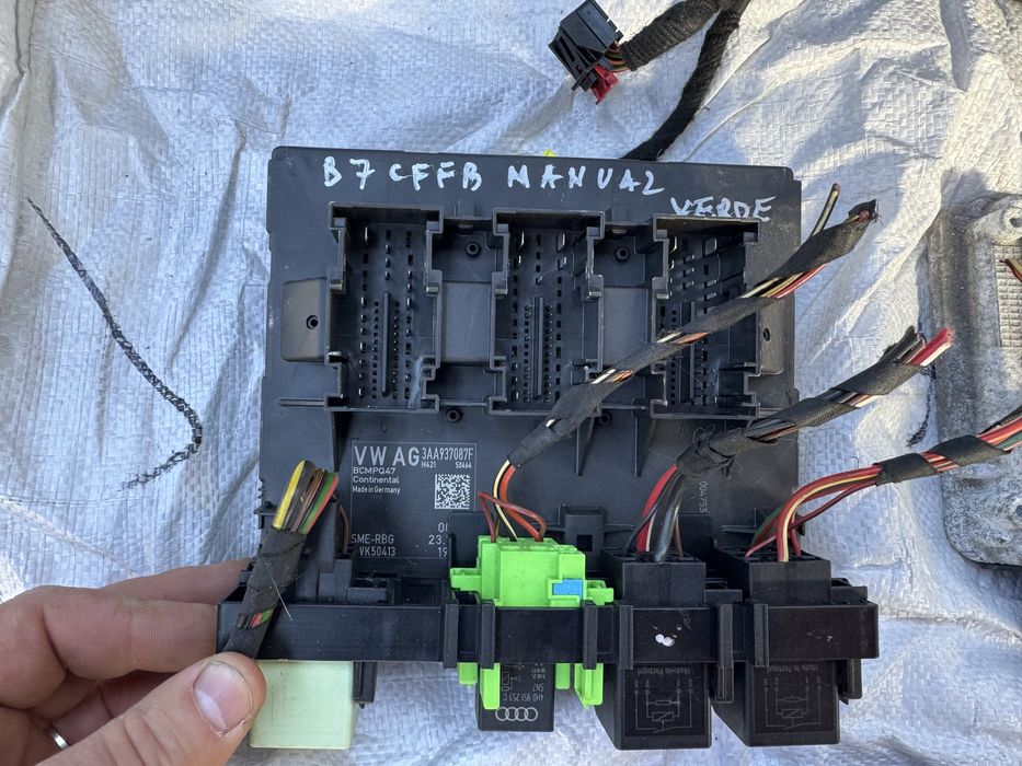 Kit pornire  vw passat b7 ECU calculator confort/motor cheie contact