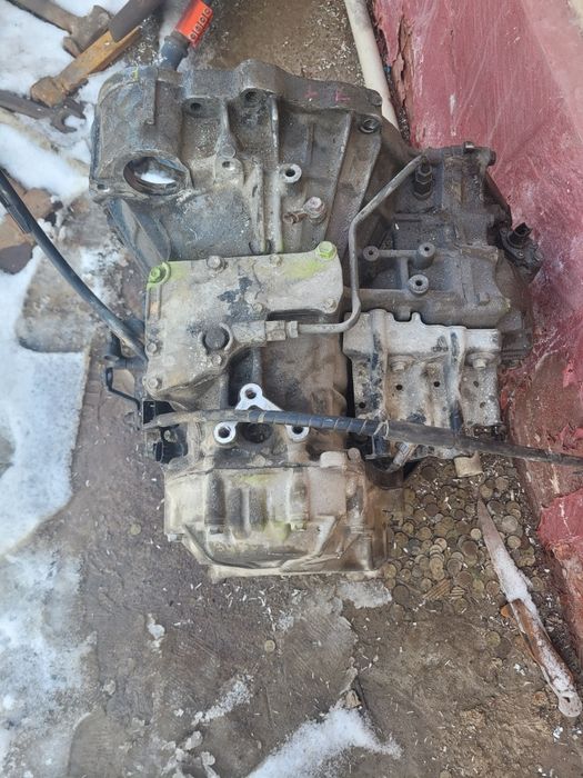 Тойото камри 10-коропкасы сатылады 3 КУБ,СВЕЖИЙ,ПРИВОЗНОЙ 170 мың.