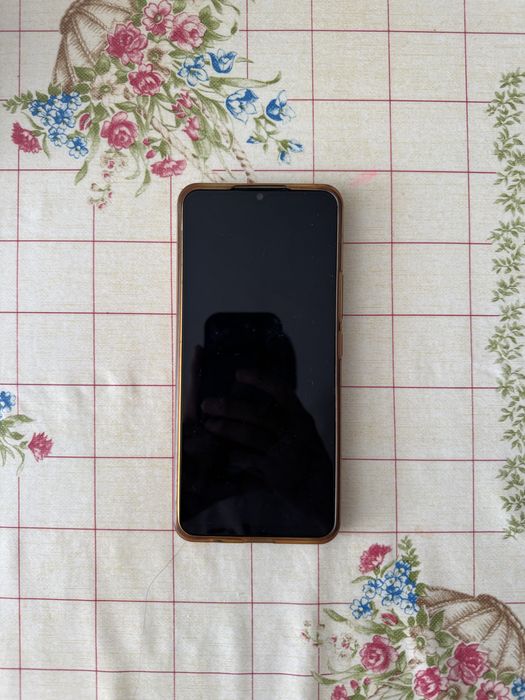 Vivo Y55 смартфон