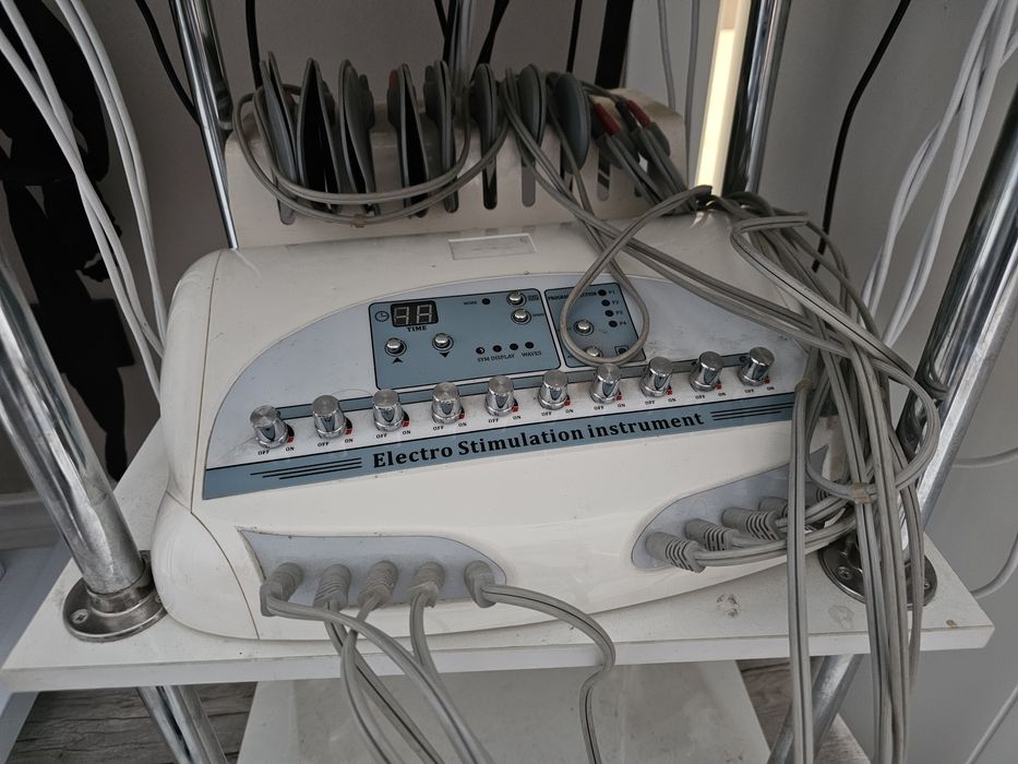 Аппарат для миостимуляции