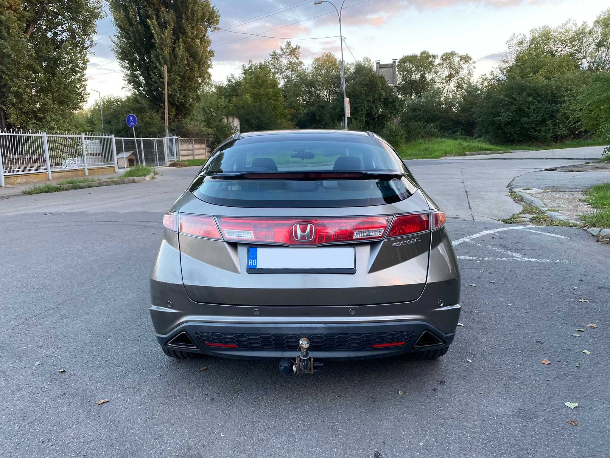 Honda Civic VIII 1.8 i-VTEC 5D