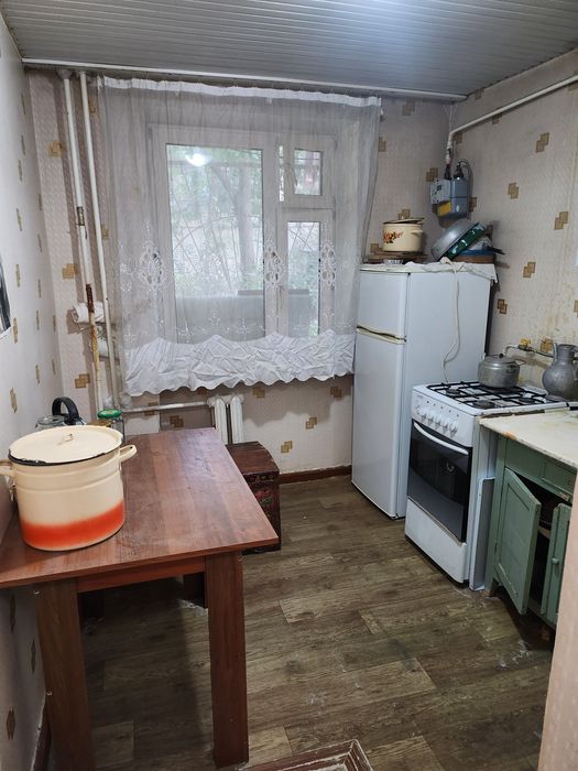 Продаю Срочно Авиагородок 1/1/5 кирпич. Цена: 35000$