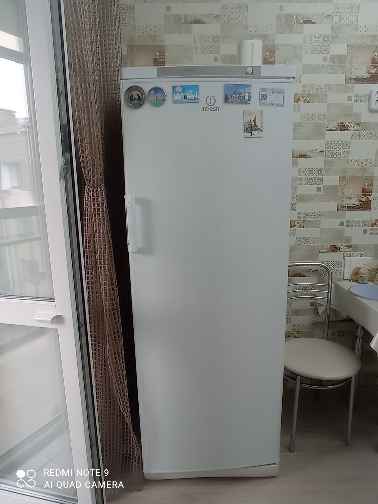 Продам срочно морозильную камеру