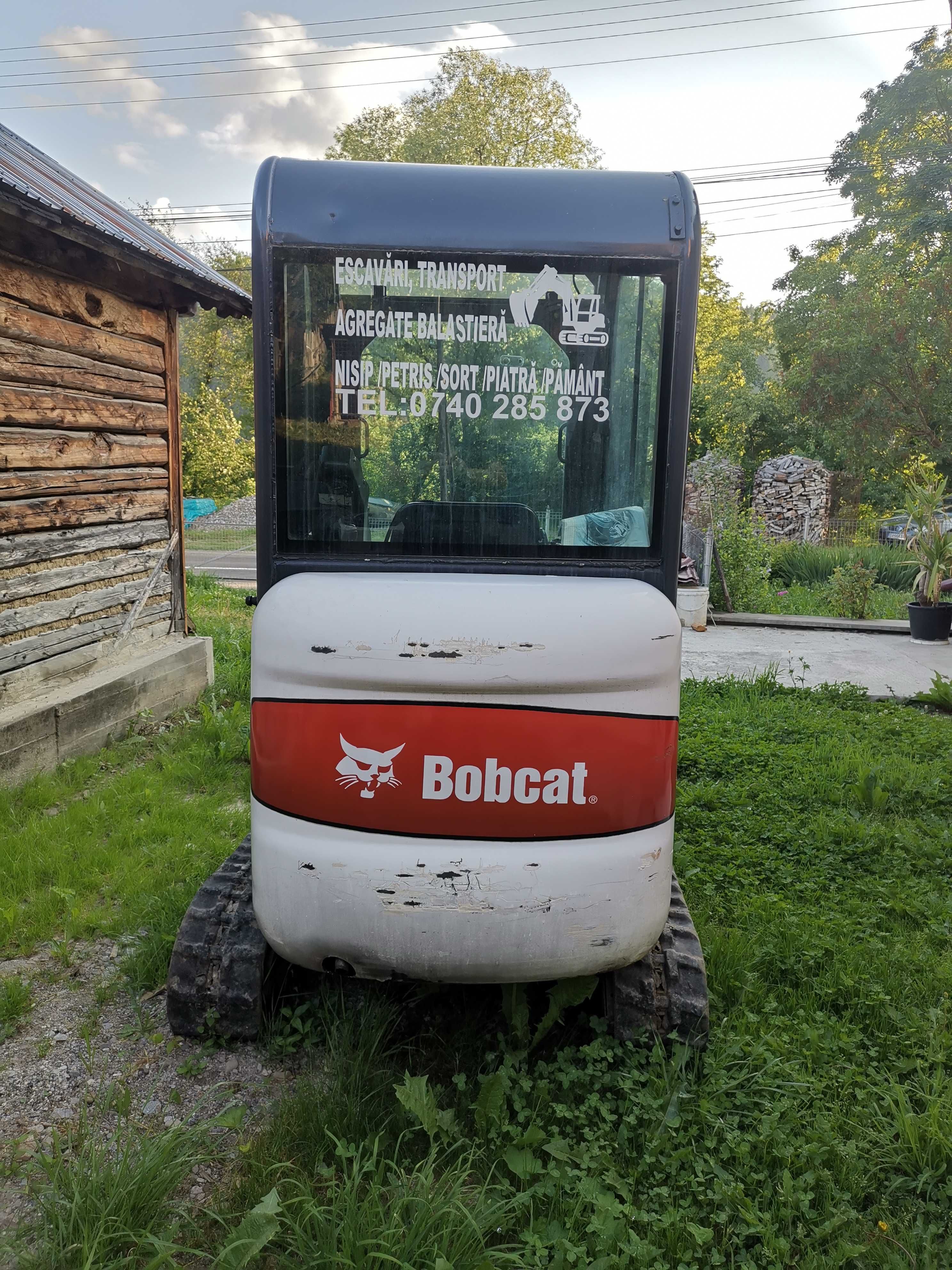 Miniexcavator bobcat 322