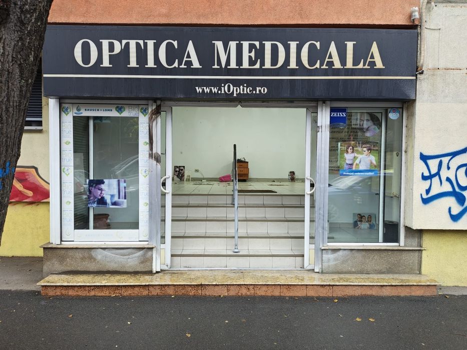 Spatiu comercial Lacul Tei stradal pozitie excelenta de inchiriat